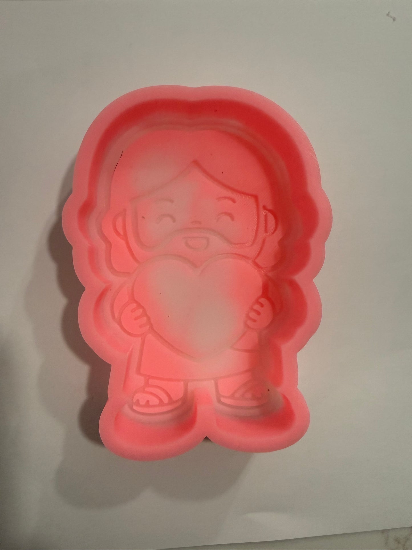 RTS Jesus holding heart