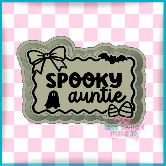 Spooky Auntie Frame
